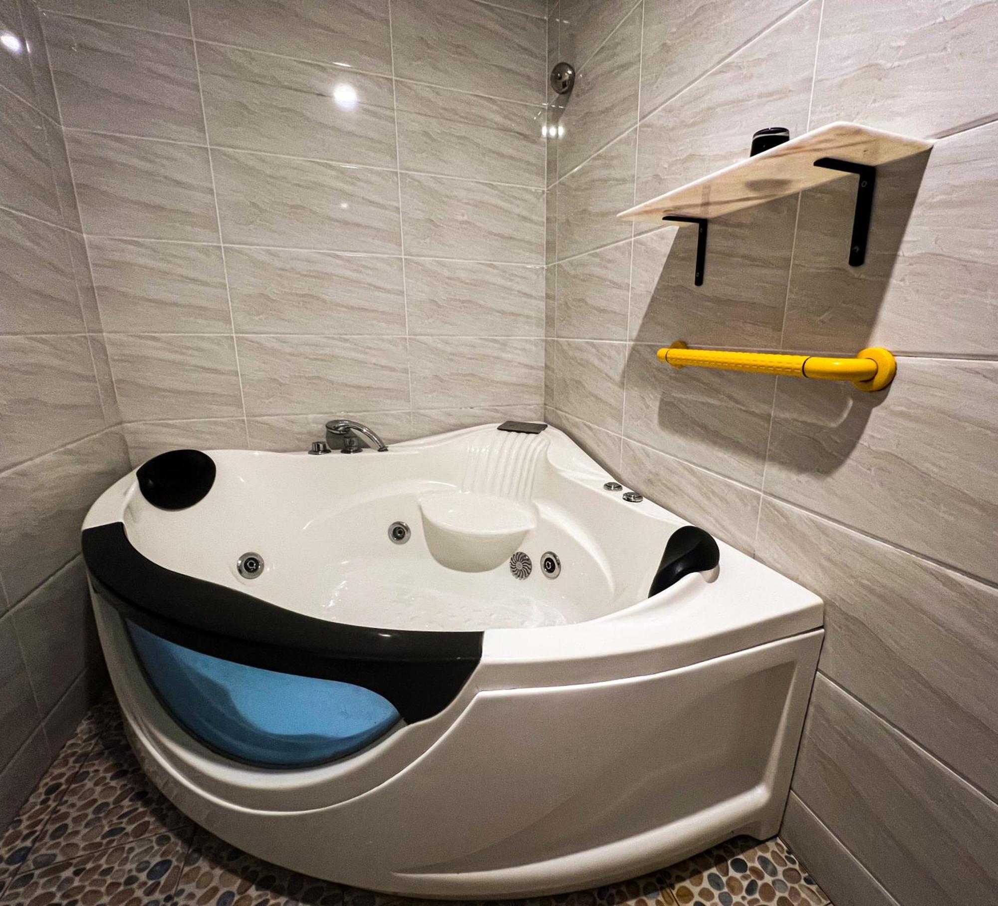 K Garden Hotel Ипох Экстерьер фото